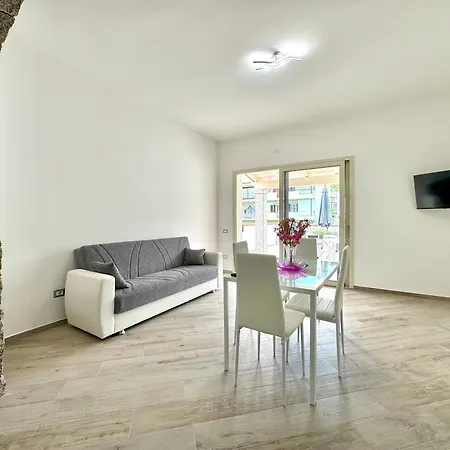 Sunny Terrace Appartement *