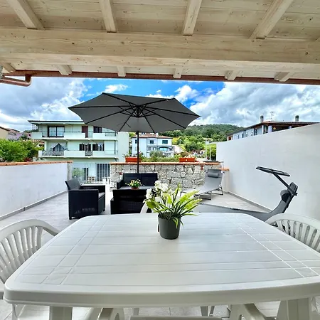 Sunny Terrace *